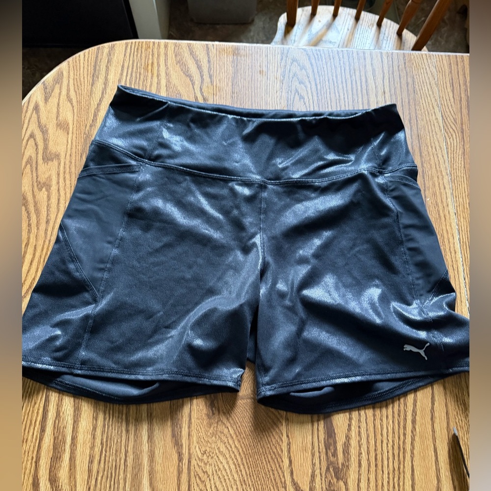 Puma athletic shorts black shiny XL